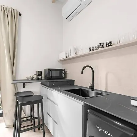 Lovelyloft Toledo 2 דירה